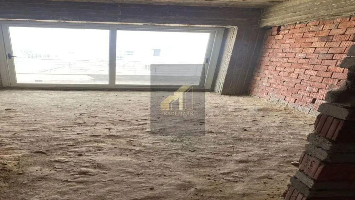 Stunning 183 sqm Apartment in a Prime Location