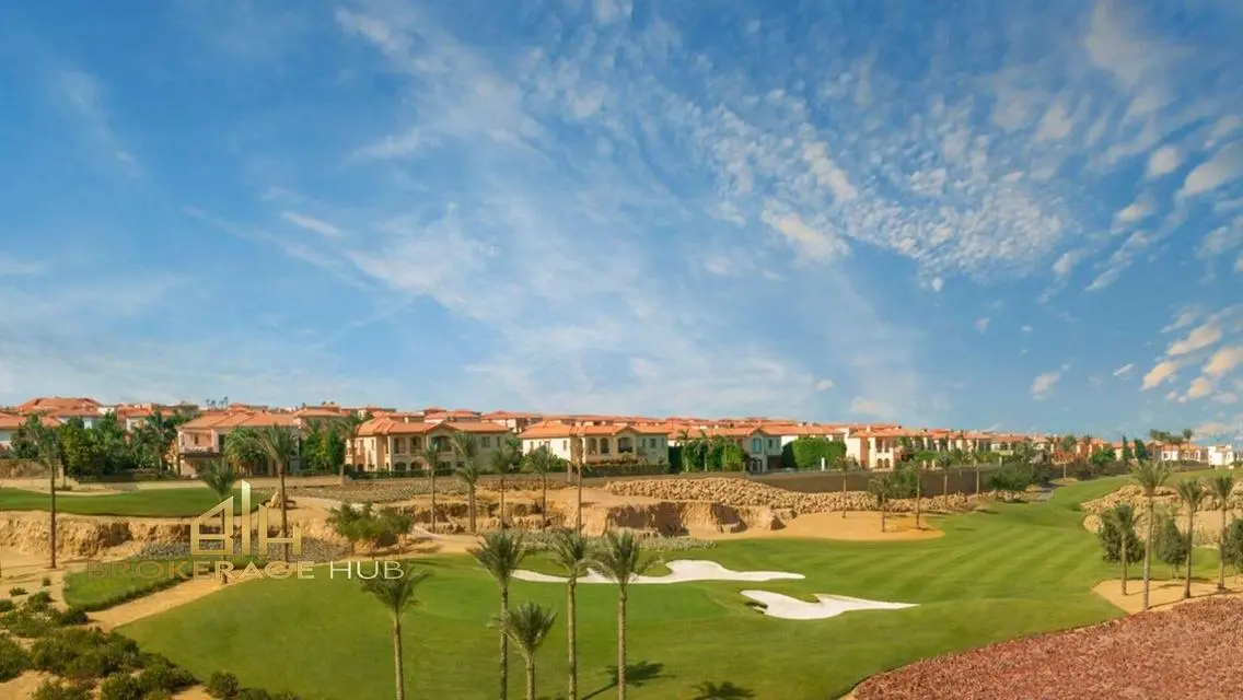 Fountain-side Villa at an Attractive Price
