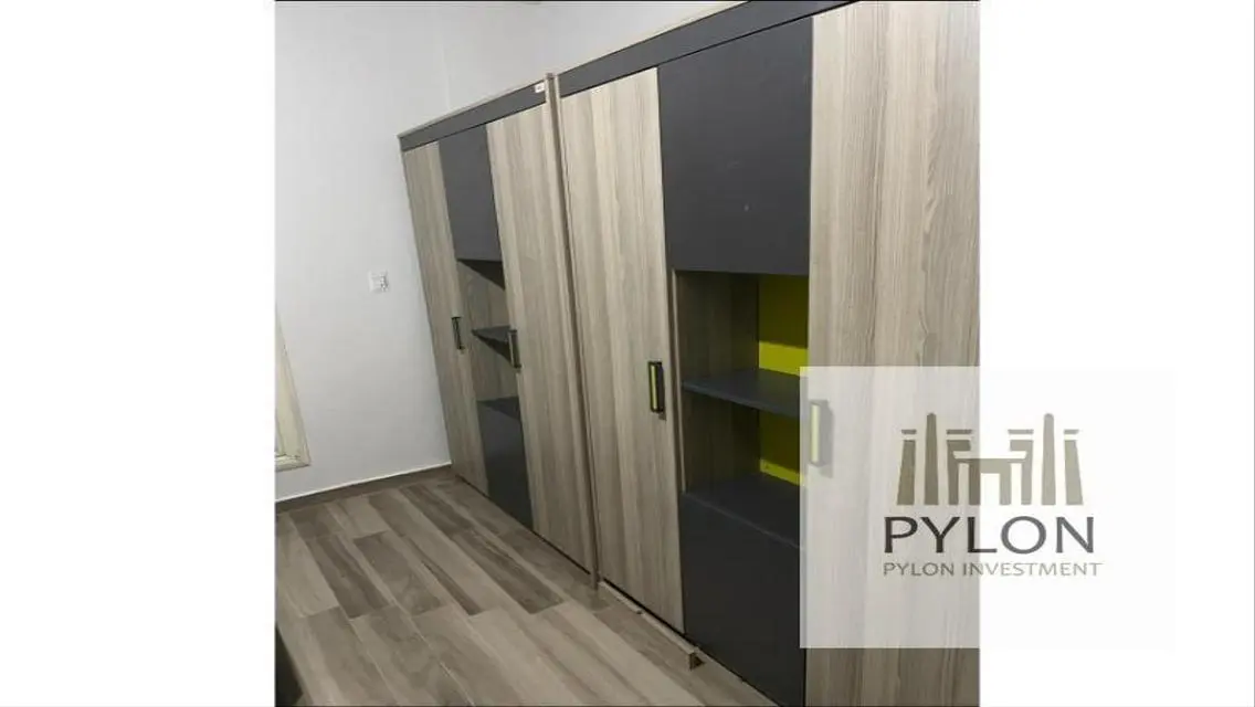 Ideal Investment with 160 sqm Featuring Balcony and Security Guard