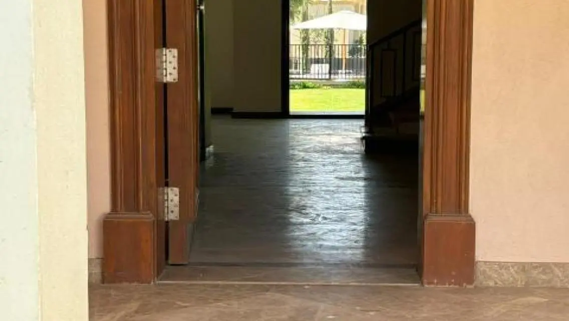 Luxurious 320 sqm Apartment Ready to Move In