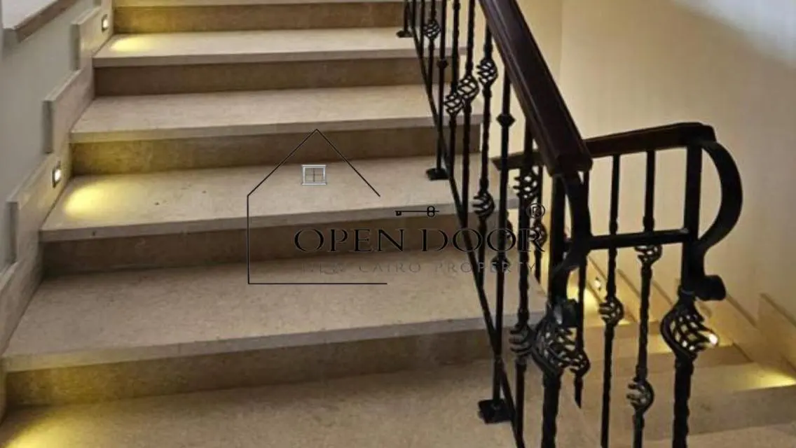 Luxurious 3-Bedroom Apartment for Sale in the Heart of the City