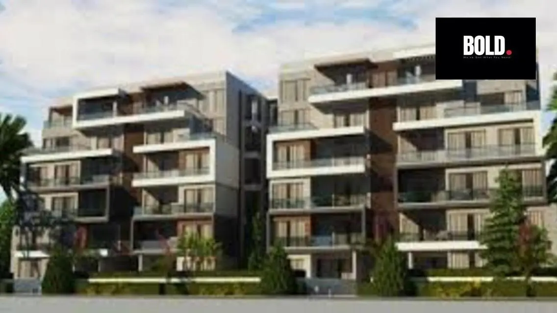 Luxury Villa Overlooking Lakes at an Attractive Price