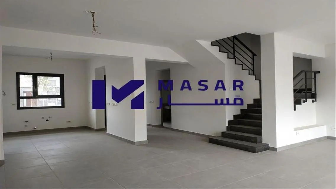 شقة فاخرة للإيجار في موقع متميز