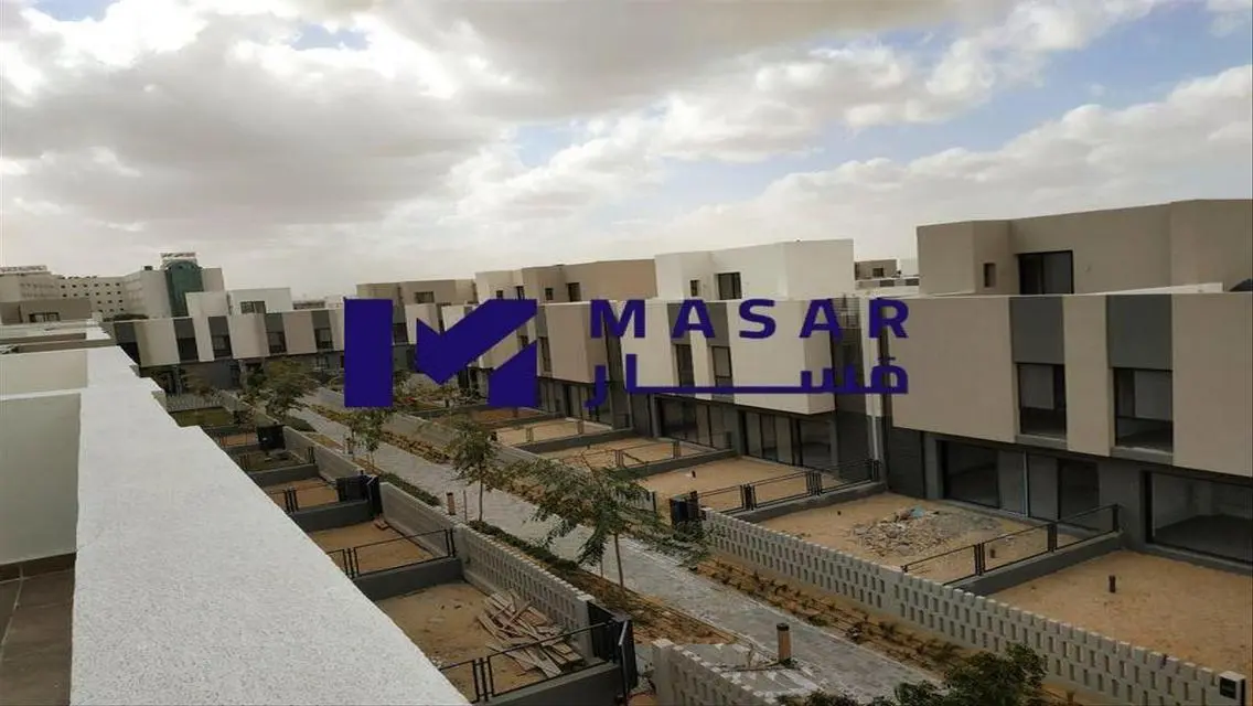 شقة فاخرة للإيجار في موقع متميز