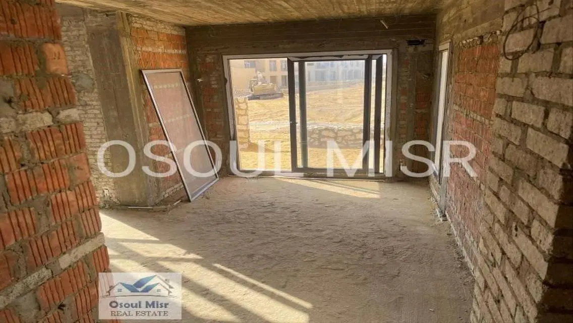 Luxury Apartment in RTM with Balcony and Private Garden