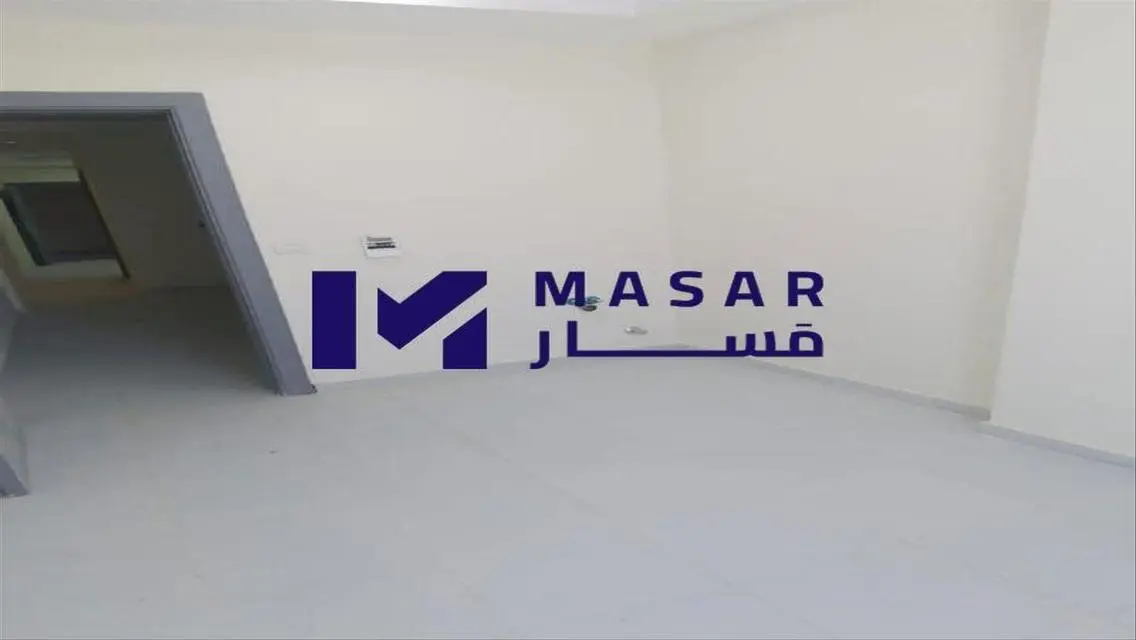 شقة فاخرة للبيع بمساحة واسعة