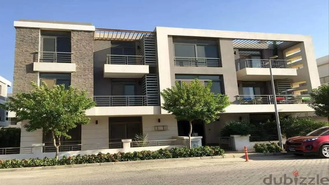 Luxurious Apartment with Spacious Living in the Heart of the City