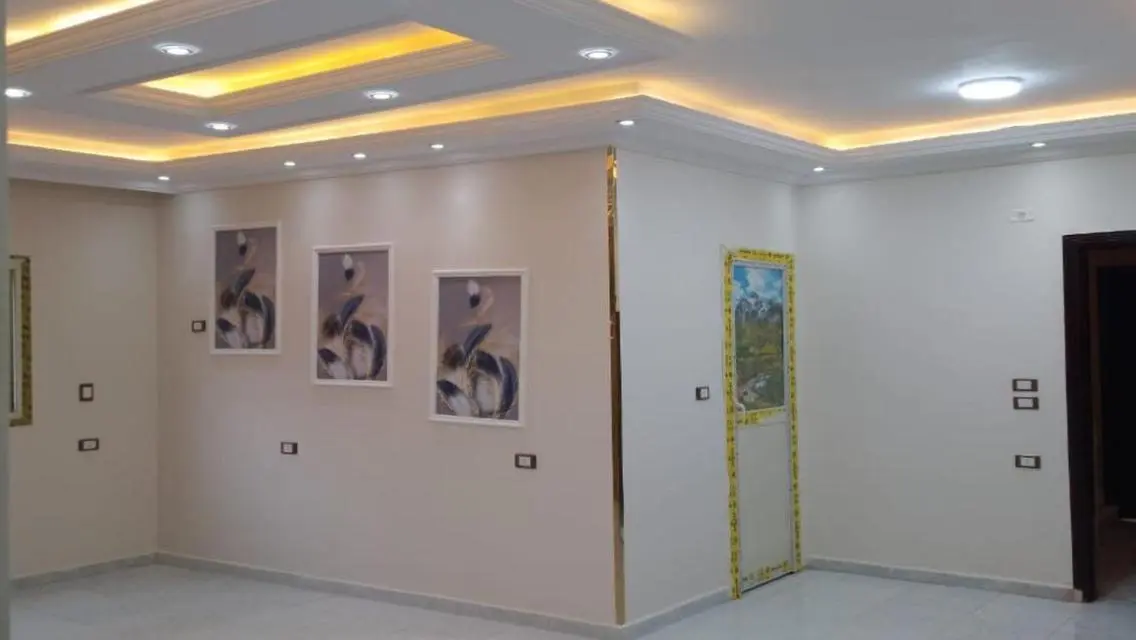 Spacious 140 sqm Apartment with Private Garden
