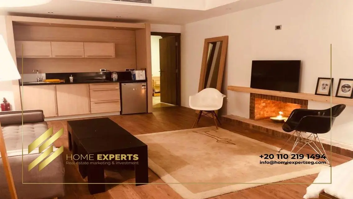Luxury Apartment with Private Garden in Prime Location