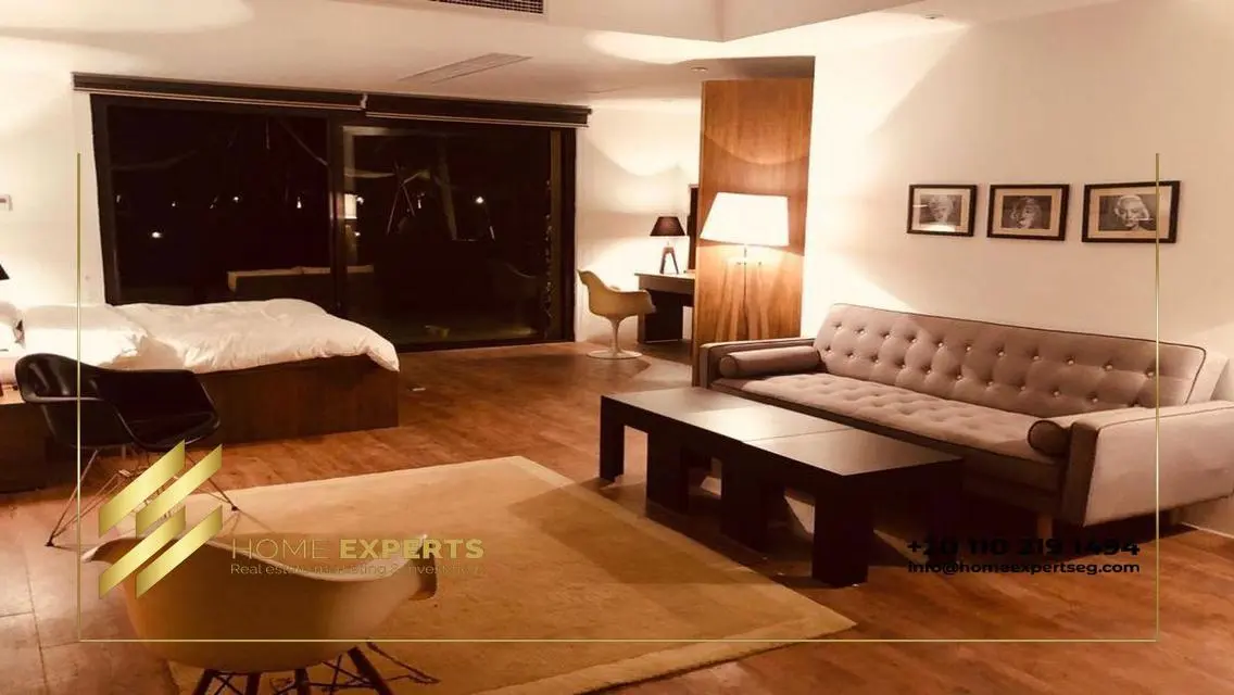 Luxury Apartment with Private Garden in Prime Location