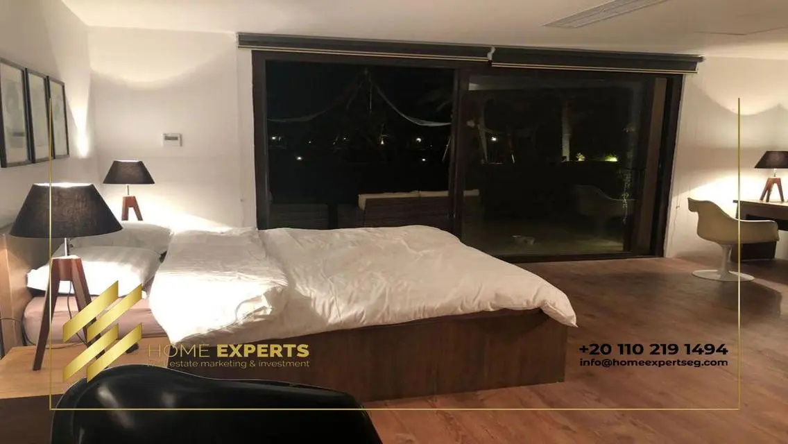 Luxury Apartment with Private Garden in Prime Location