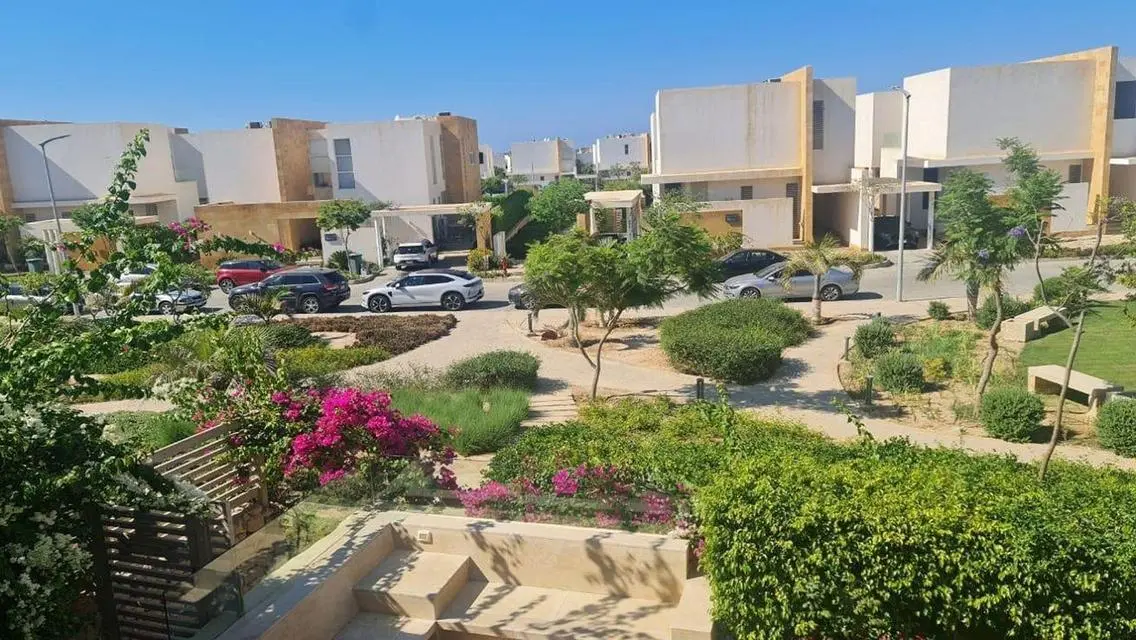 شقة فاخرة في بالم هيلز سوديك
