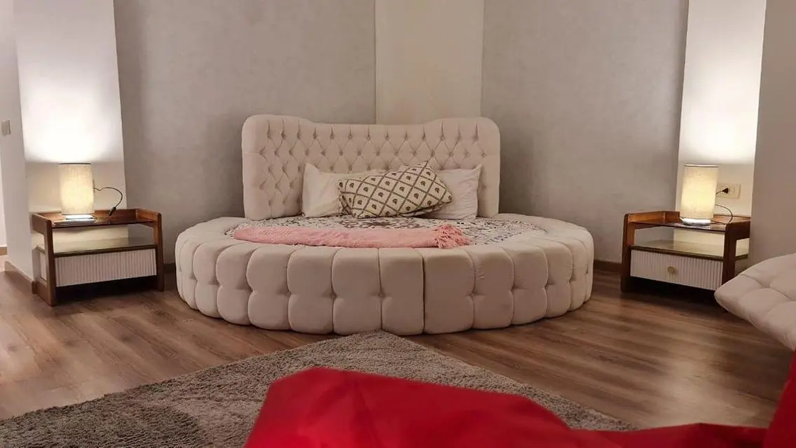 شقة فاخرة في بالم هيلز سوديك