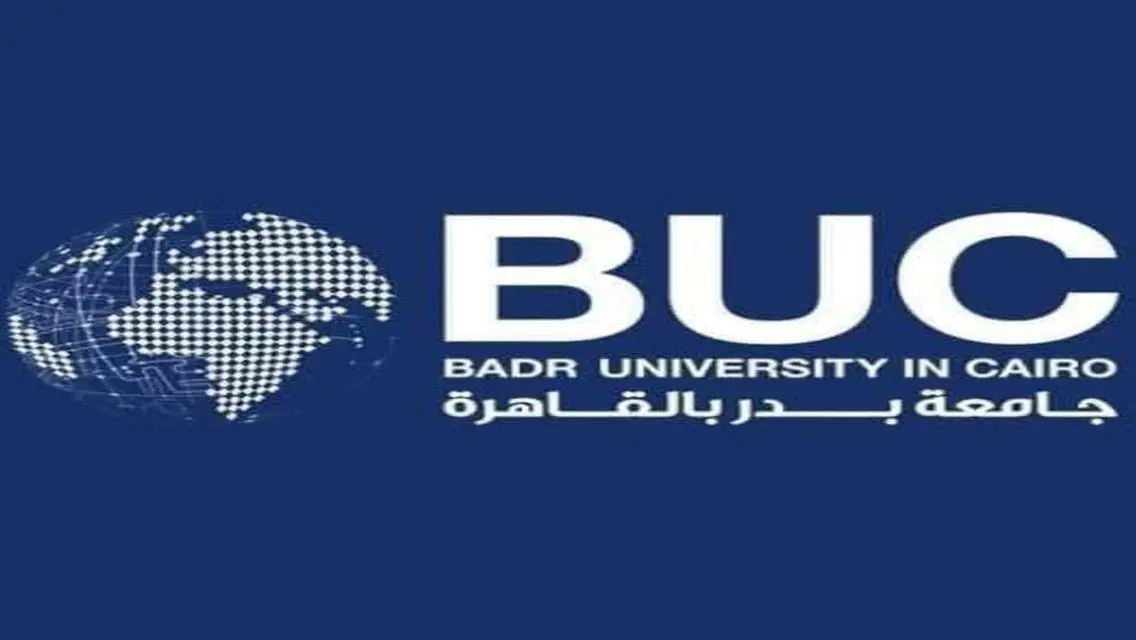 عقار فاخر للبيع مع إطلالة مميزة