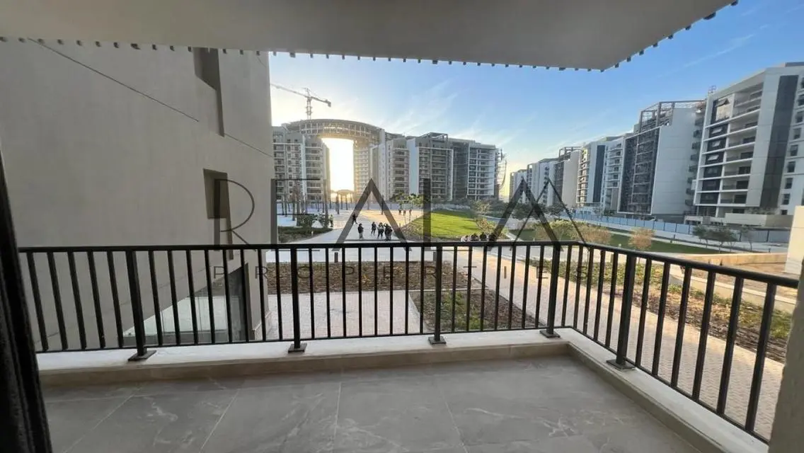 Luxury Apartment for Sale in Watg, London