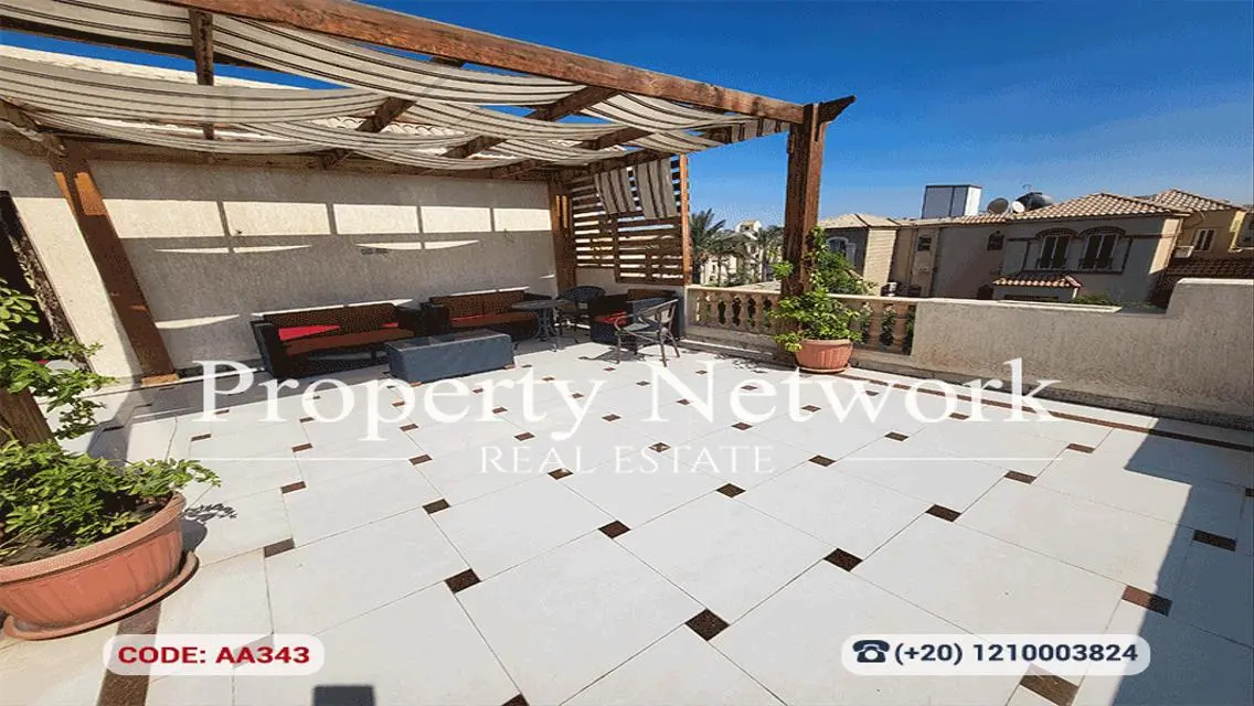 Luxury Villa for Sale with Garden and Shared Pool