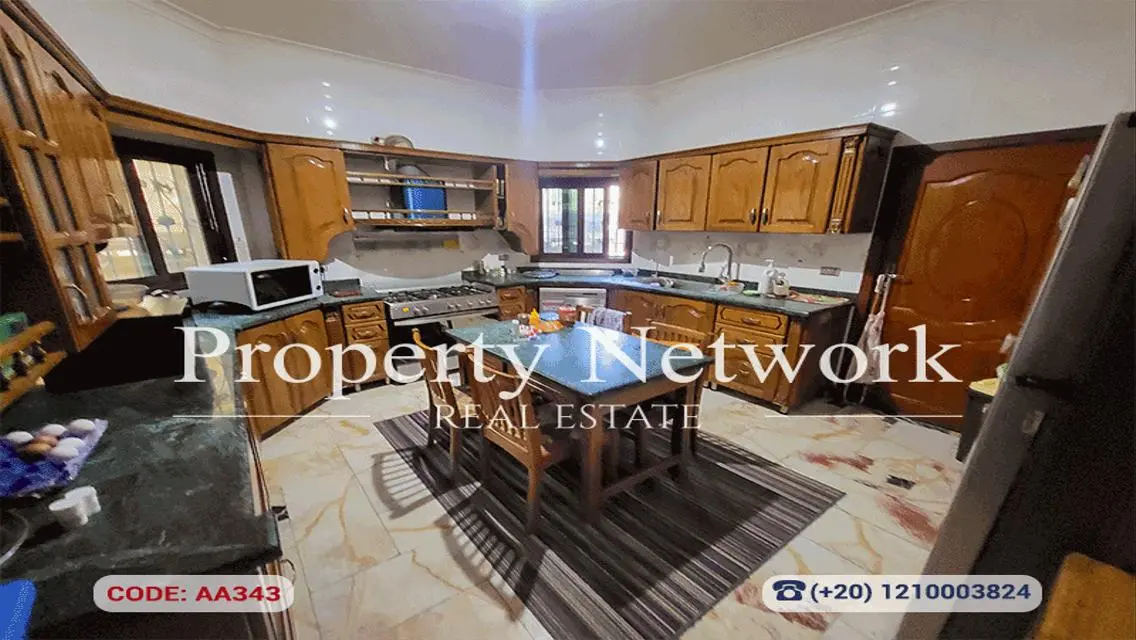 Luxury Villa for Sale with Garden and Shared Pool