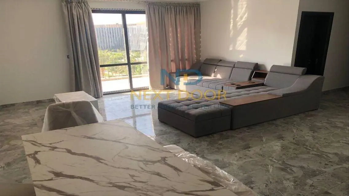 Luxurious Apartment in a Prime Compound Near Major Landmarks