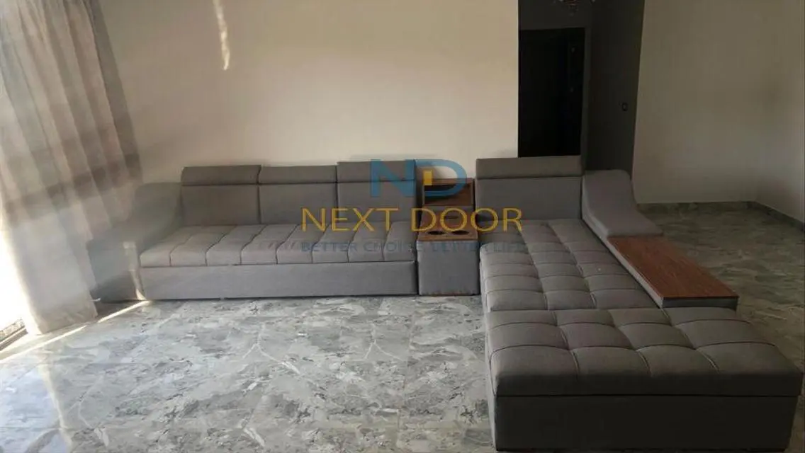 Luxurious Apartment in a Prime Compound Near Major Landmarks