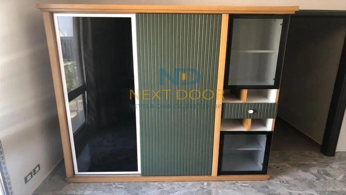Luxurious Apartment in a Prime Compound Near Major Landmarks