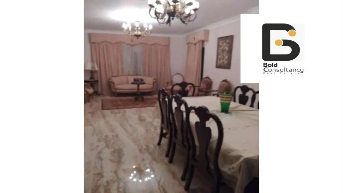 Luxury Apartment for Sale in the Heart of the City