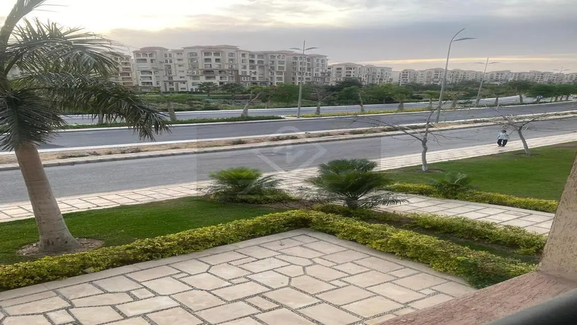 Luxurious Apartment for Sale with Spacious Area