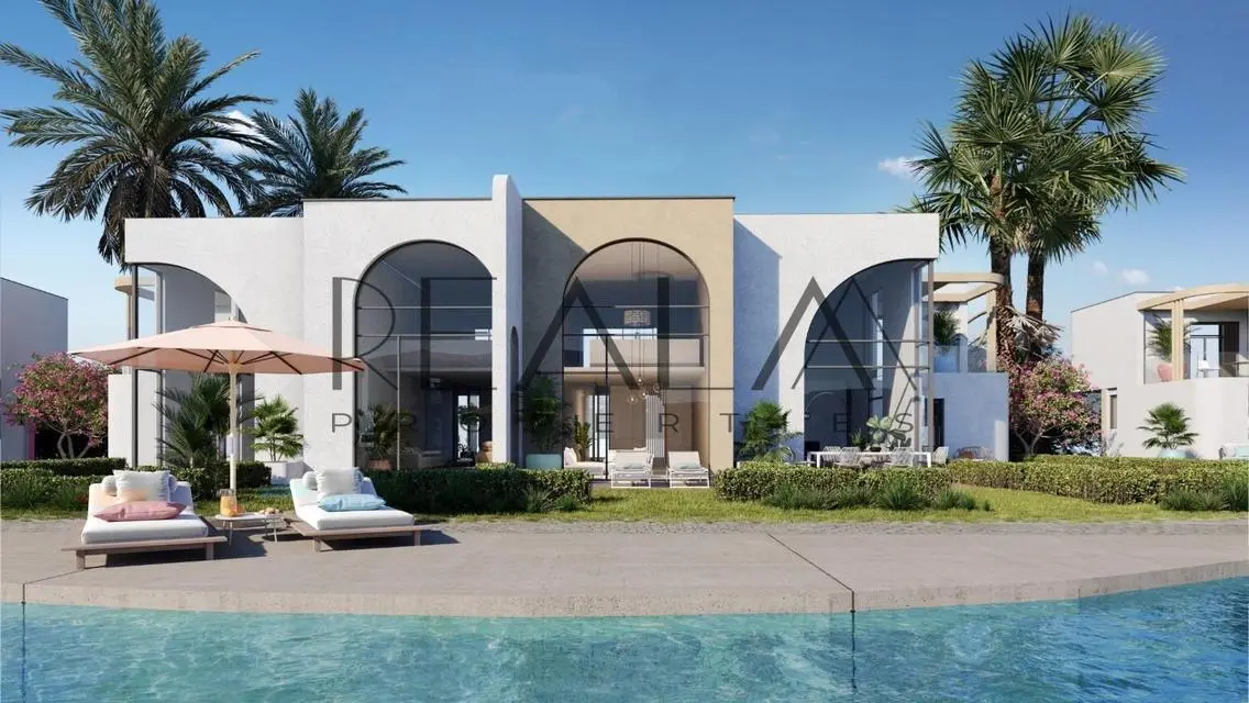 Luxury Villa with Private Garden and Pool in Prime Location