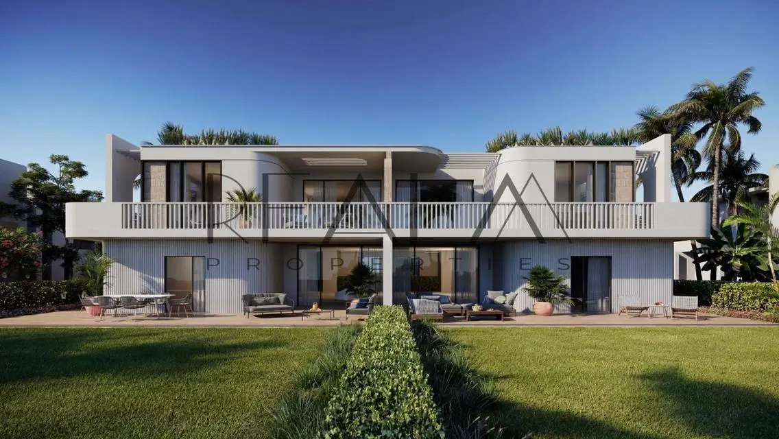 Luxury Villa with Private Garden and Pool in Prime Location