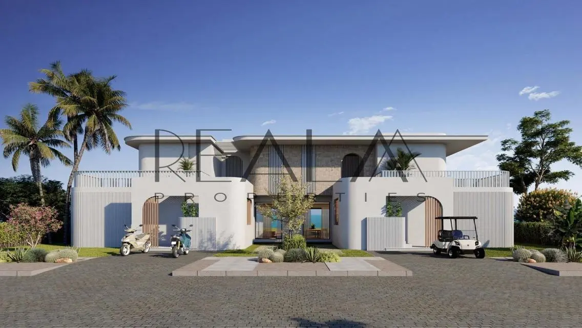 Luxury Villa with Private Garden and Pool in Prime Location