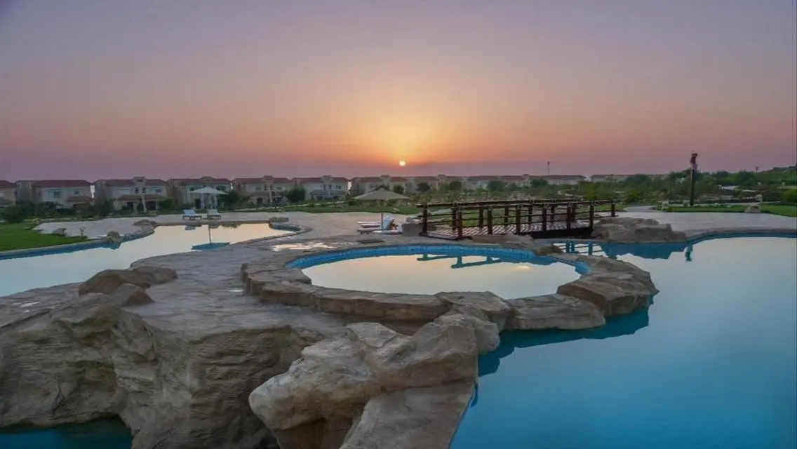 Stunning Villa for Sale with 952 Square Meters