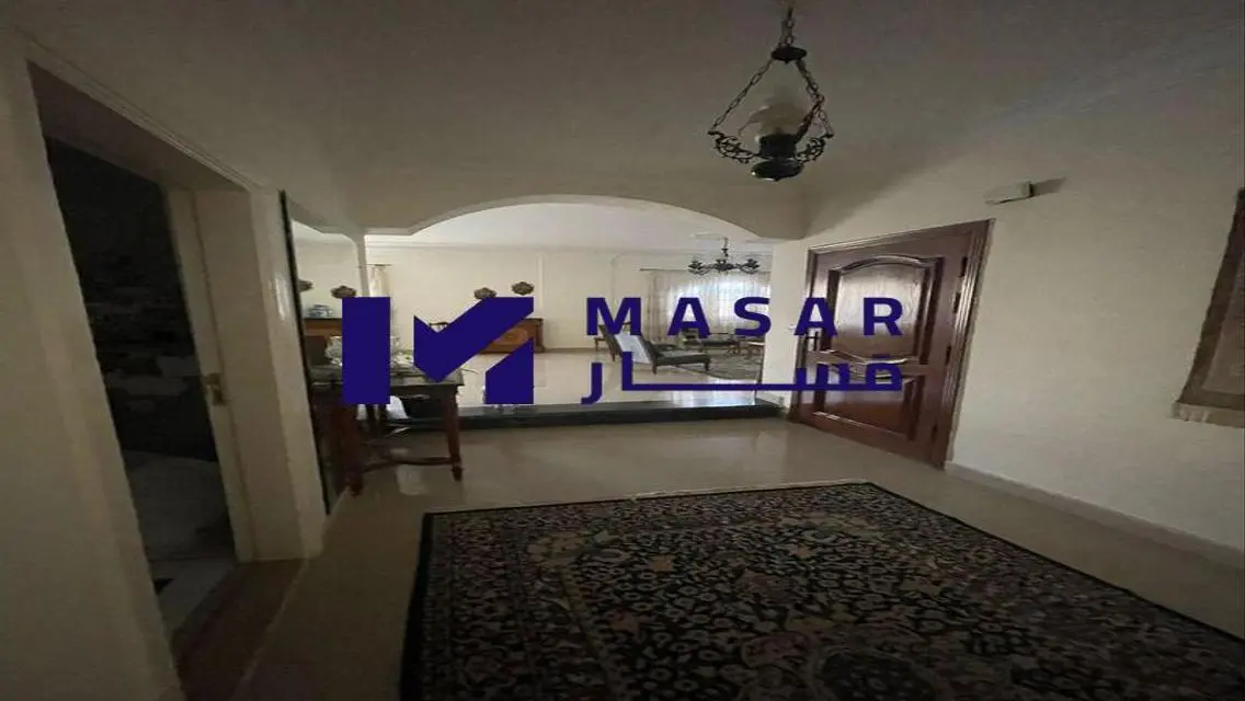 شقة فاخرة مكونة من 2 غرفة للبيع
