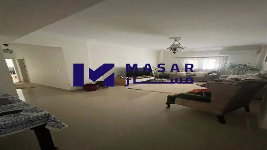شقة فاخرة مكونة من 2 غرفة للبيع