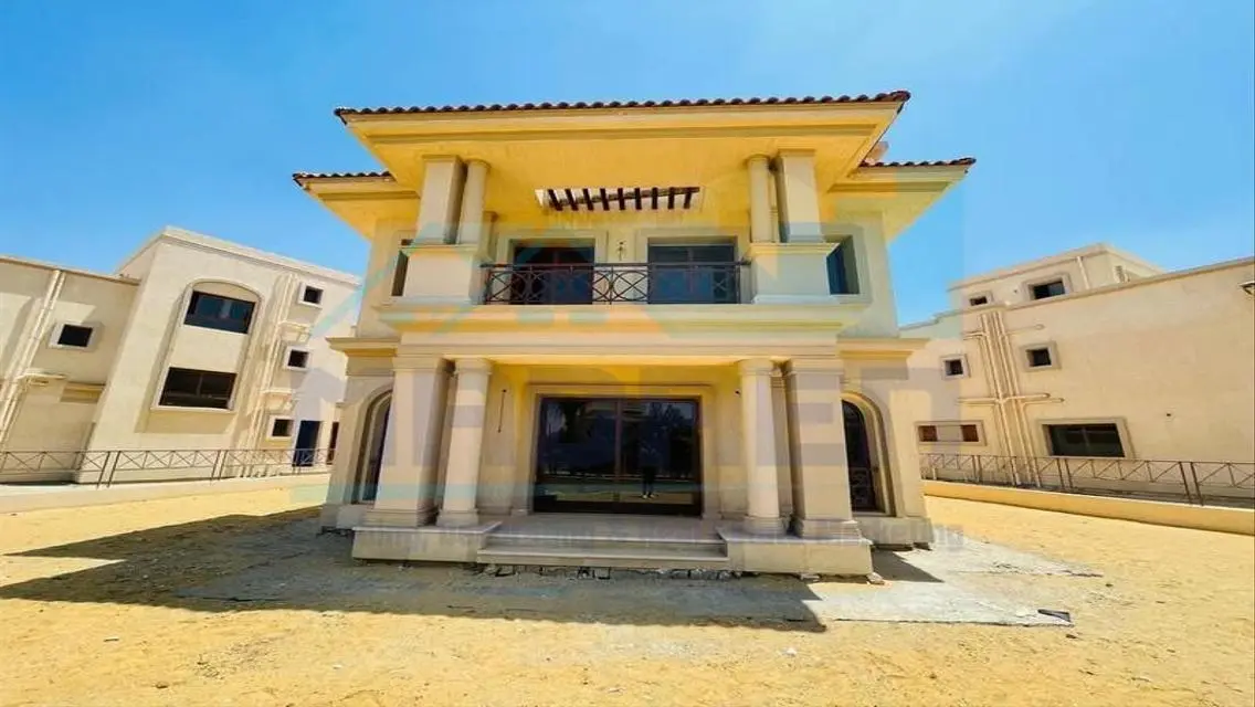 Luxury Villa with Private Garden and Maid Room for Sale