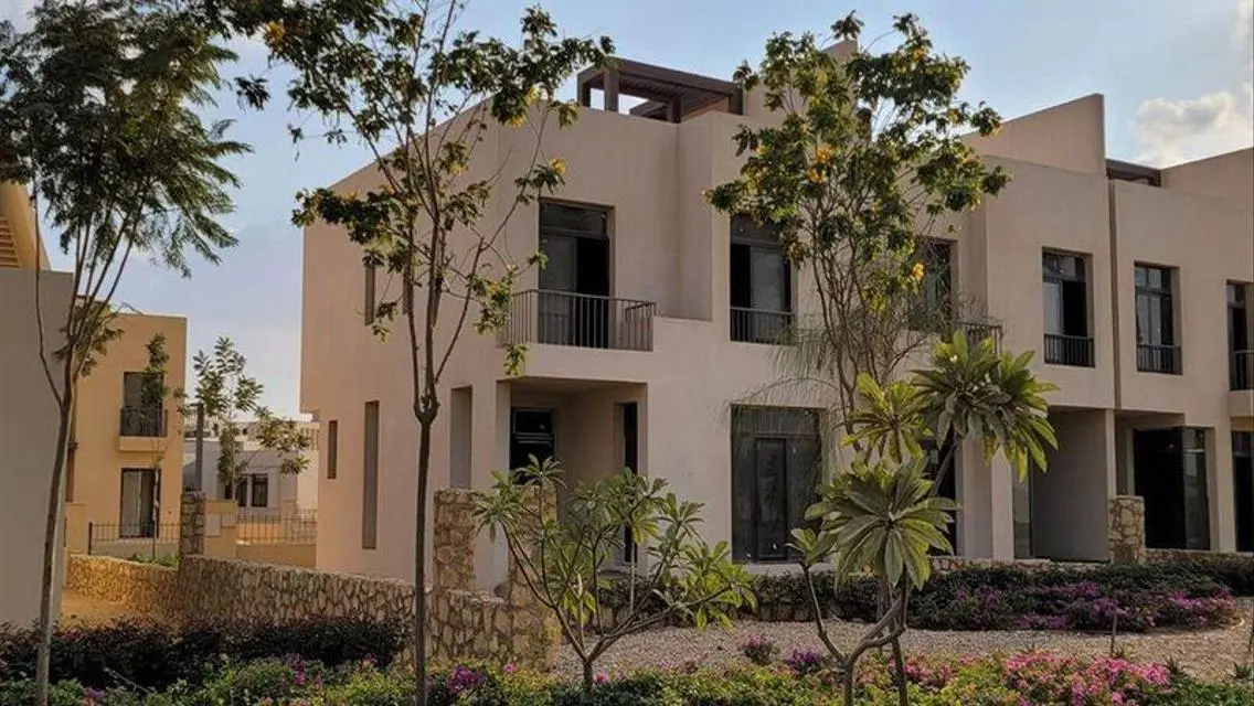 Luxurious House for Sale Near Kent College, Germany