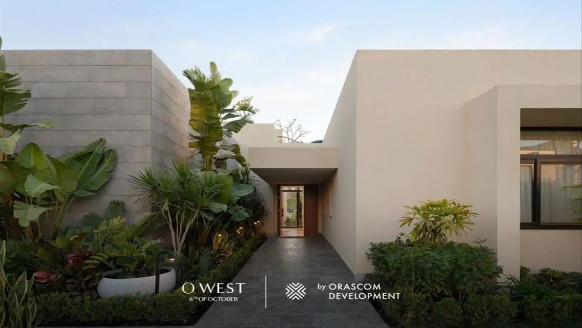Luxurious House for Sale Near Kent College, Germany