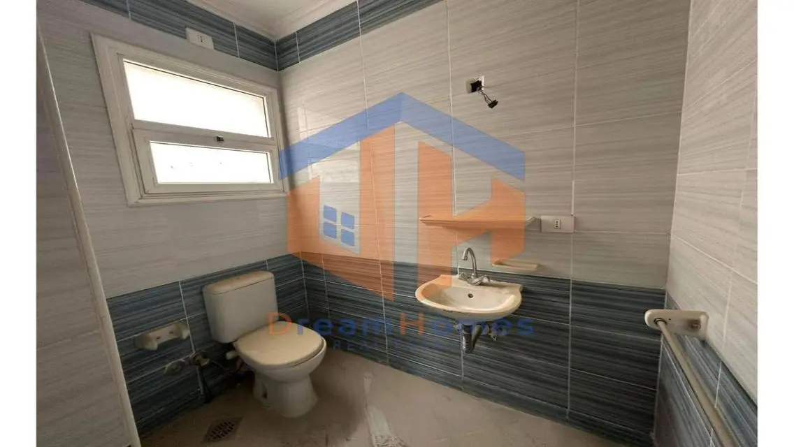 Luxury Apartment for Sale in B12 at 5,700,000 EGP