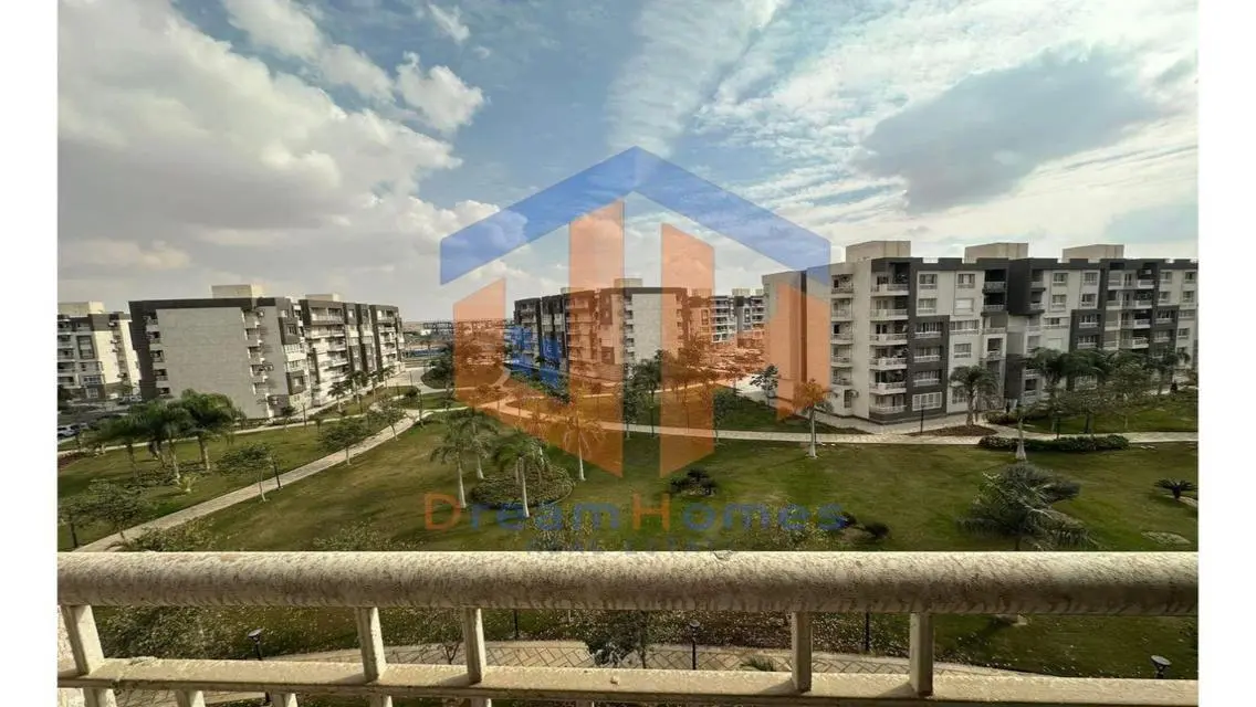 Luxury Apartment for Sale in B12 at 5,700,000 EGP