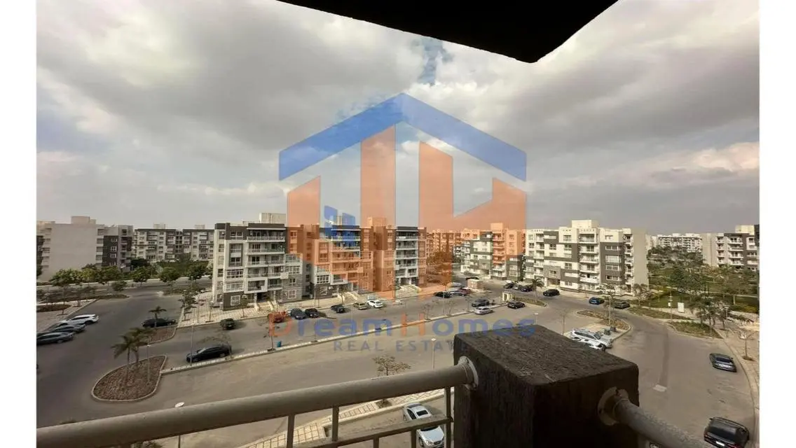 Luxury Apartment for Sale in B12 at 5,700,000 EGP