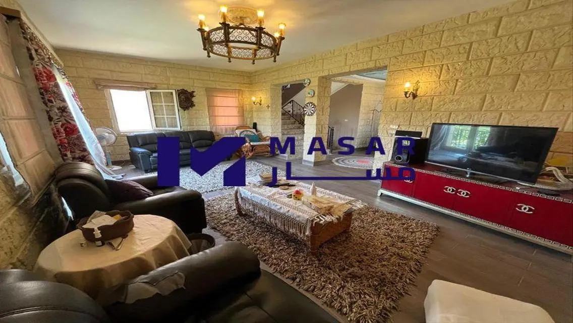 Luxury Villa for Sale with Private Garden and Stunning View