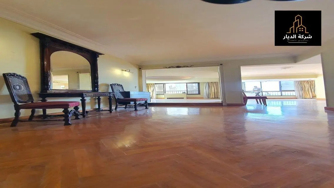 Stunning 3-Bedroom Apartment with Scenic View