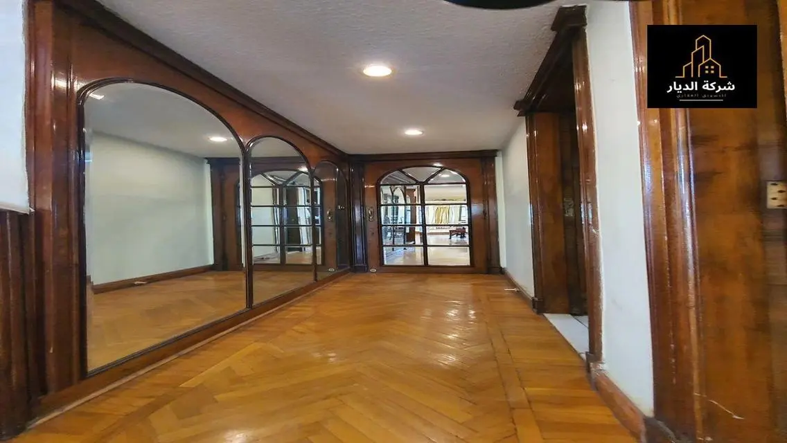 Stunning 3-Bedroom Apartment with Scenic View