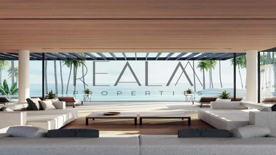 Luxury Villa for Sale with Private Pool and Garden