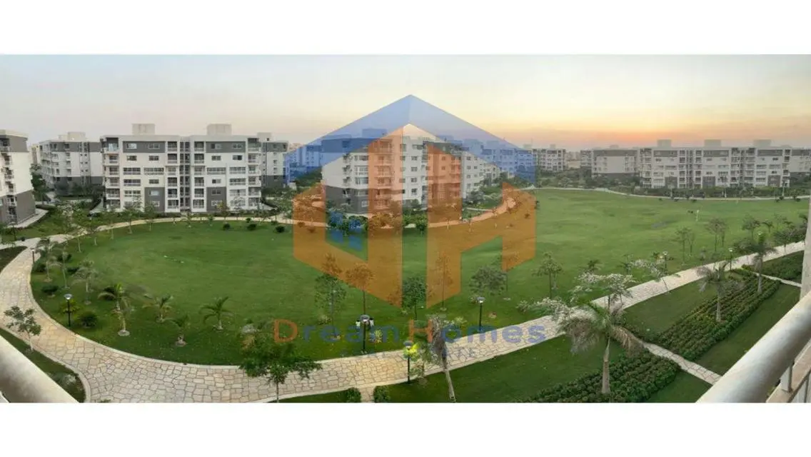 B10 - Luxurious Apartment with 200m Space