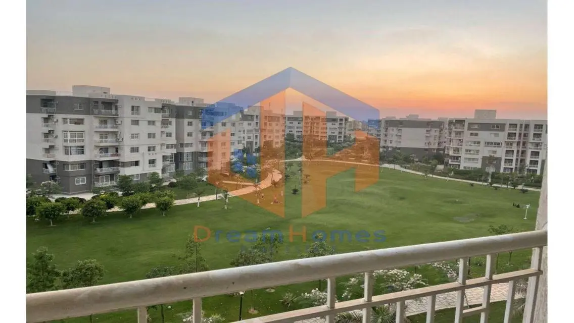 B10 - Luxurious Apartment with 200m Space