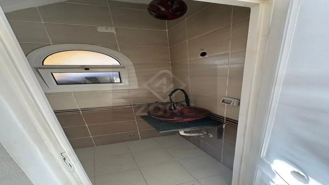Luxurious Villa for Sale in a Charming Area