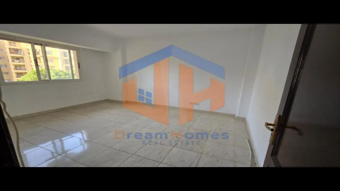 Luxury Apartment for Sale - 200 Sq M