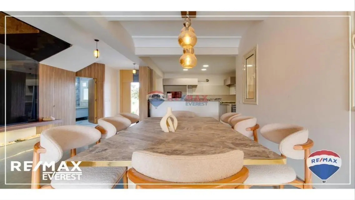 Stunning Home with Private Pool and Garden