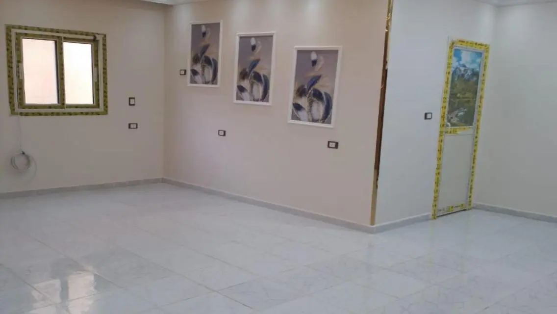 شقة فاخرة للبيع في منطقة متميزة