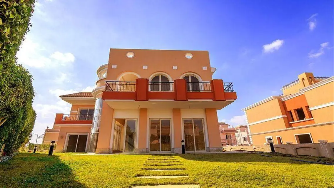 Luxury Villa with Spacious Area at an Attractive Price