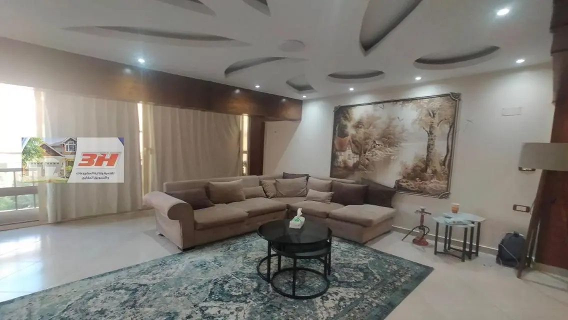 Luxury Apartment with Maid and Study Room